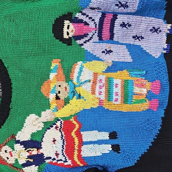 Berek Knit Multicultural Character Crop Sweater 1980's Heavyweight Pima Cotton - Picture 2 of 12